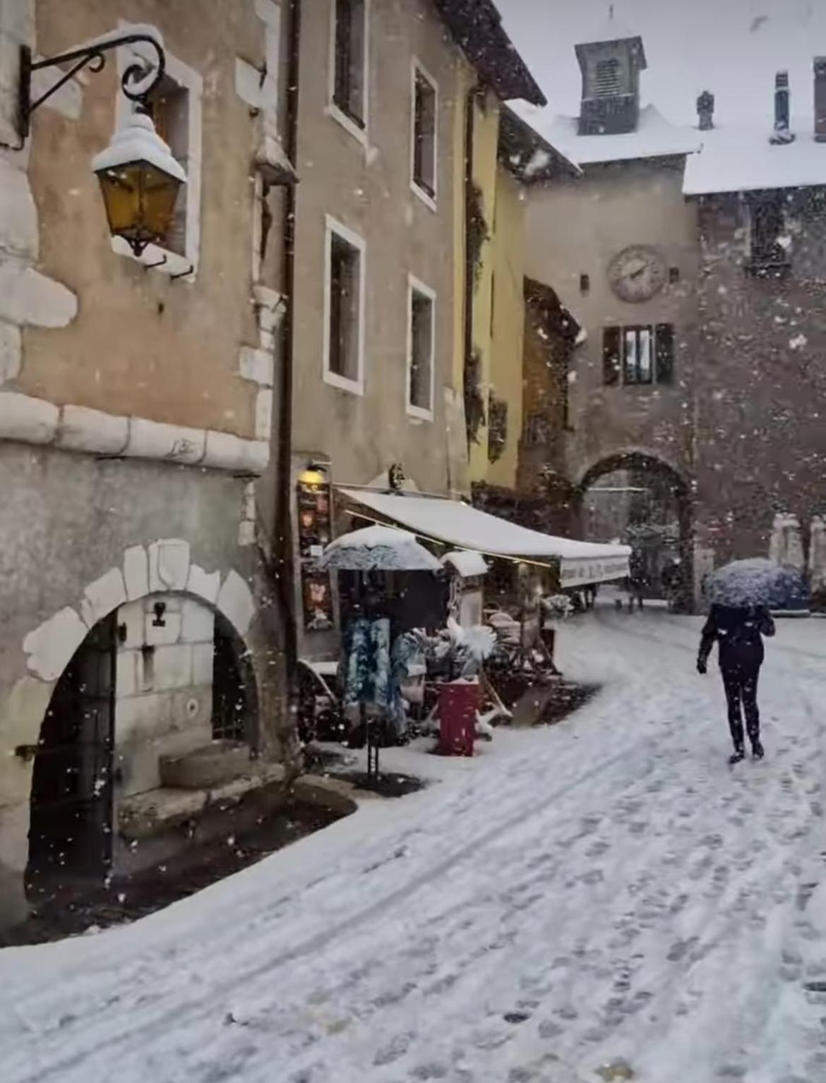 Annecy Sainte Claire Duplex Gare-Lac 4E Etage 4Ou6 Personnes エクステリア 写真
